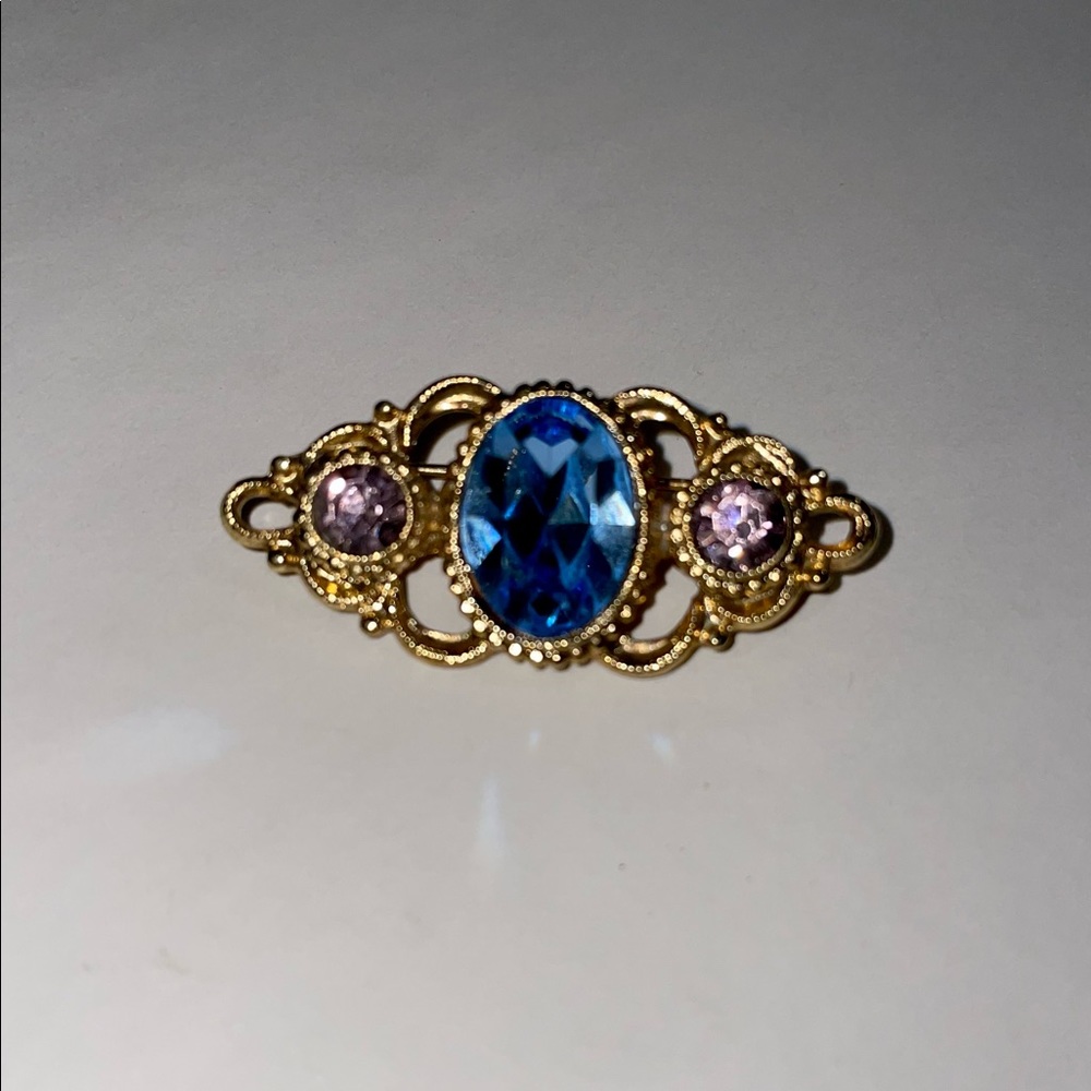 Vintage Gold Brooch
